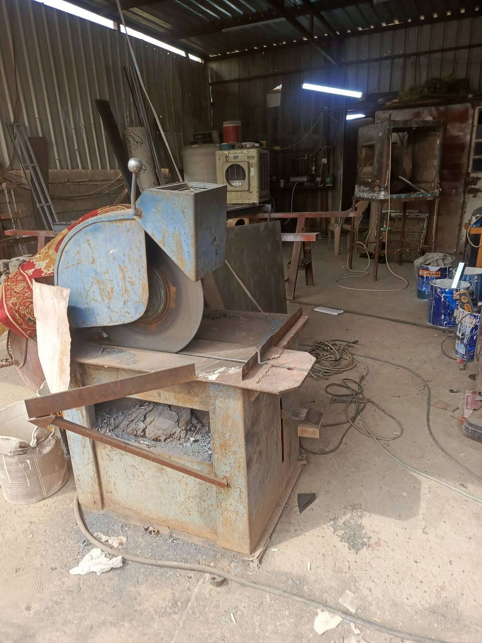 متر سبعة ونص حصان للبيع اليريد يخابرني وهذا رقمي مكاني أبو غريب الشيحه ***********
