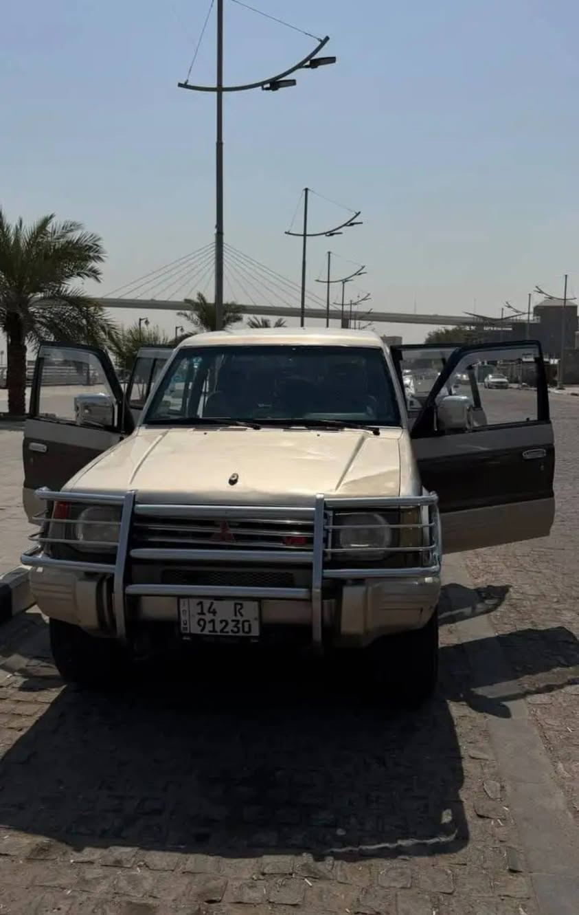 سياره باجيرو مديل 92  محور VVt 3000سنويه  لحد 2029  كهربائيات كلهه شغاله تبريد كمبريسر وكف قبل سبوعين  تخم تاير جديد   كير ومكينه مكفول سياره نظيفه شوف العين مكاني البصره  رقمي *********** واتساب واتصال
سعرر 47 البصرة, العراق
