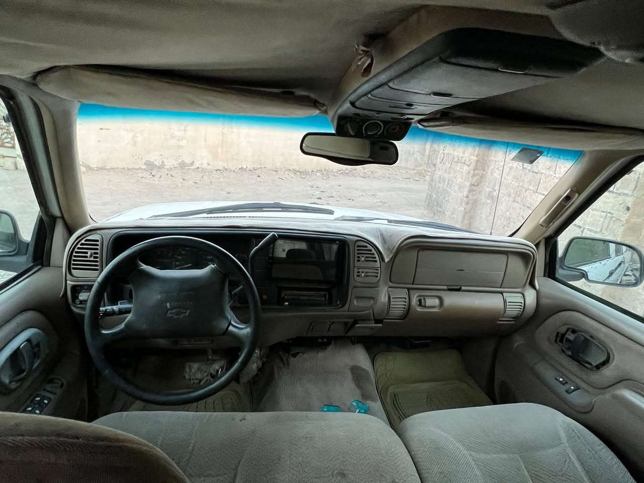 سلام عليكم للبيع بهبهان مديل 97 رقم بغداد نكليزي بأسمي سنويه لل31 مكينه جديده كير حداده تايرات سياره نقص تبريد سياره حلوه سعر 48وبيها مجال عنواني بصره زبير ***********  ابيع فقط ما اراوس
