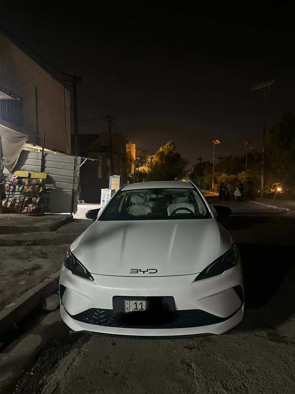 سيل فايف زيرو ماشية فقط 800 كيلو كامل ملحقات بصمة وكارت ولوحات وسنوية ارضيات حوضيه بيها ملاحضات بسيطة موضحه بل صوره بلدعامية الامامية 
سعرها 20100 وبيها مجال 
مكاني بغداد الشعلة 
***********
