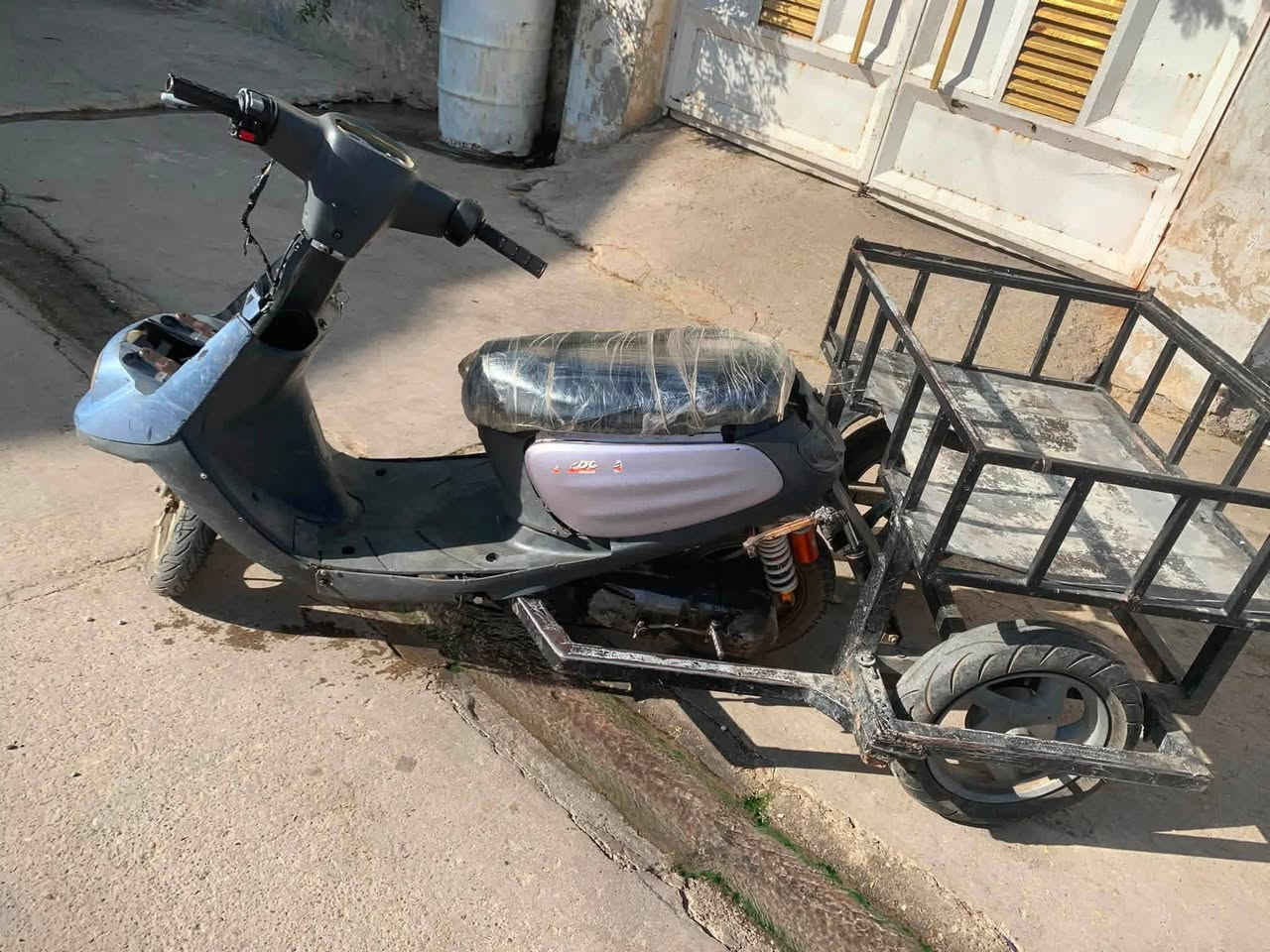 ماطر للبيع كل شيء ما عاوزه بس العربانه اللحيه هسه 200 وبي@مجال بسيط مكان موصل ايمن نغم الهاتف ‏‪***********‬‏
