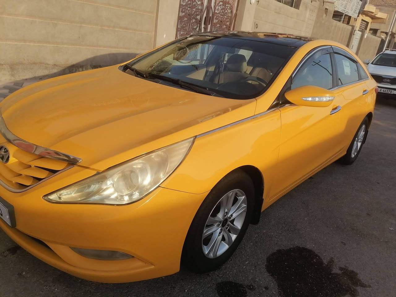 سوناتا 2011 خليجي فول مواصفات بانوراما تحكم ستيرن شاشه وكامره وحساسات جاهزه من كلشي مكينه2000 دوش حداديه وتخم تاير جديد رقم نجف انكليزي بسمي بيها تبديل قبق جنطه سعر 100 وبيها مجال مكان قضاء الرفاعي
***********
