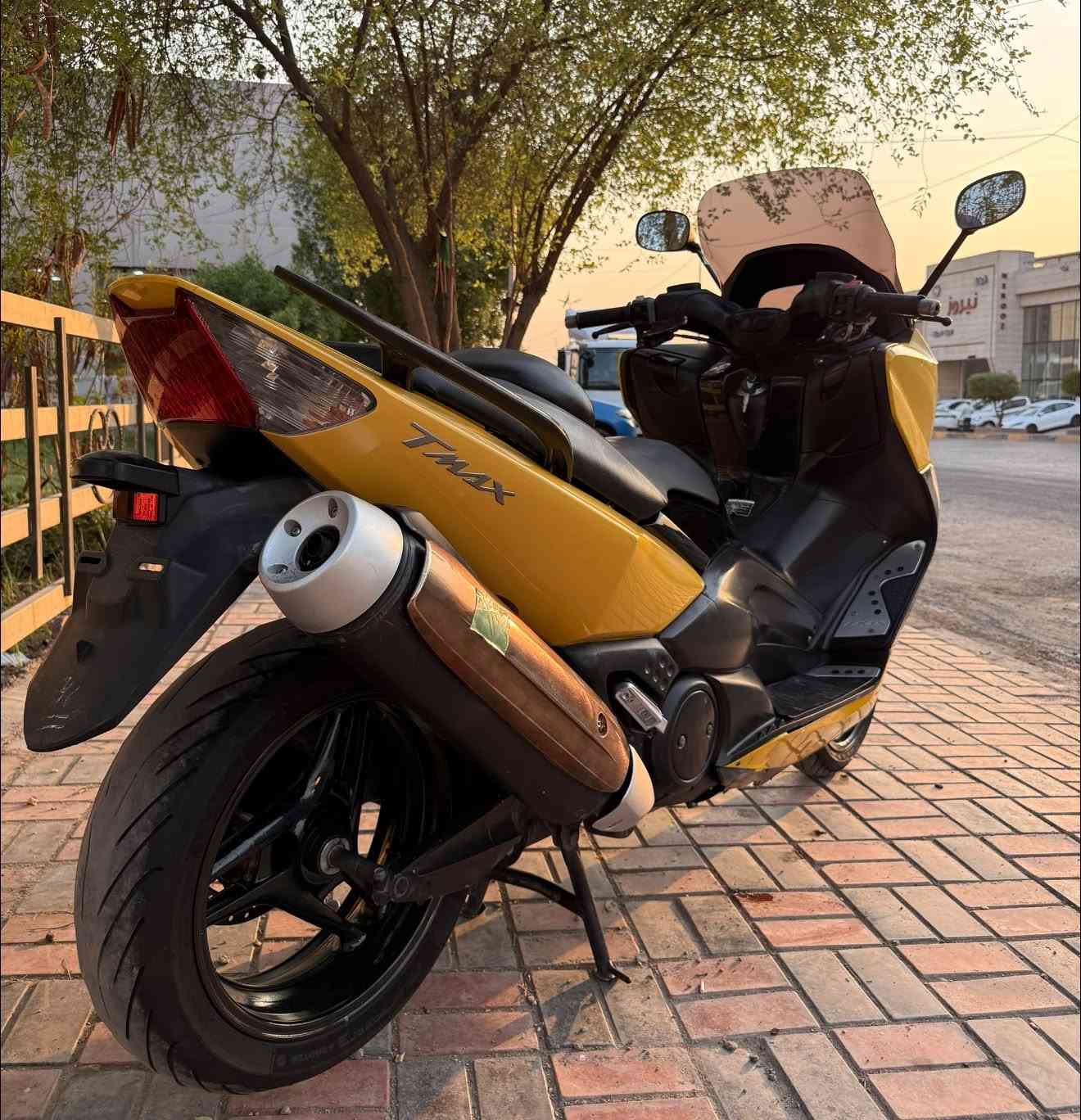بسم الله ما شاء الله
TMAX 500 2011 الون اصفر

قطعة بحالة الشركة 

جدادة و نظافة 100/100

المسافة المقطوعة 24km

بدون مراوس وبدون رقم فقط عقد المعرض

العنوان بغداد الامين الثانيه

الراغب بالشراء هـ***********

