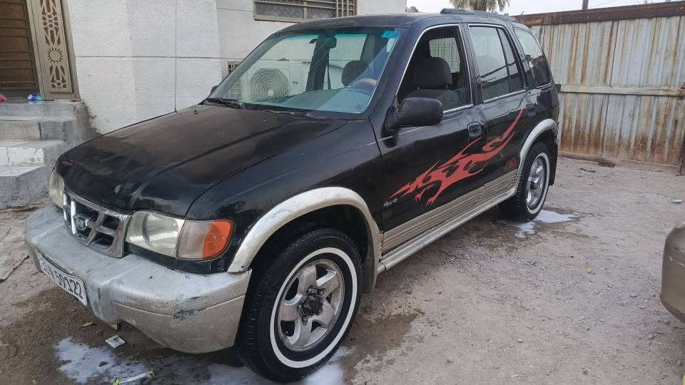 كيه سبورتج موديل 2000رقم بغداد انكليزي محرك وكير ونجي اربعه سلندر تخم تاير كهربائيات سنويه جديده السعر 35العنوان بصره *********** البصرة, العراق
