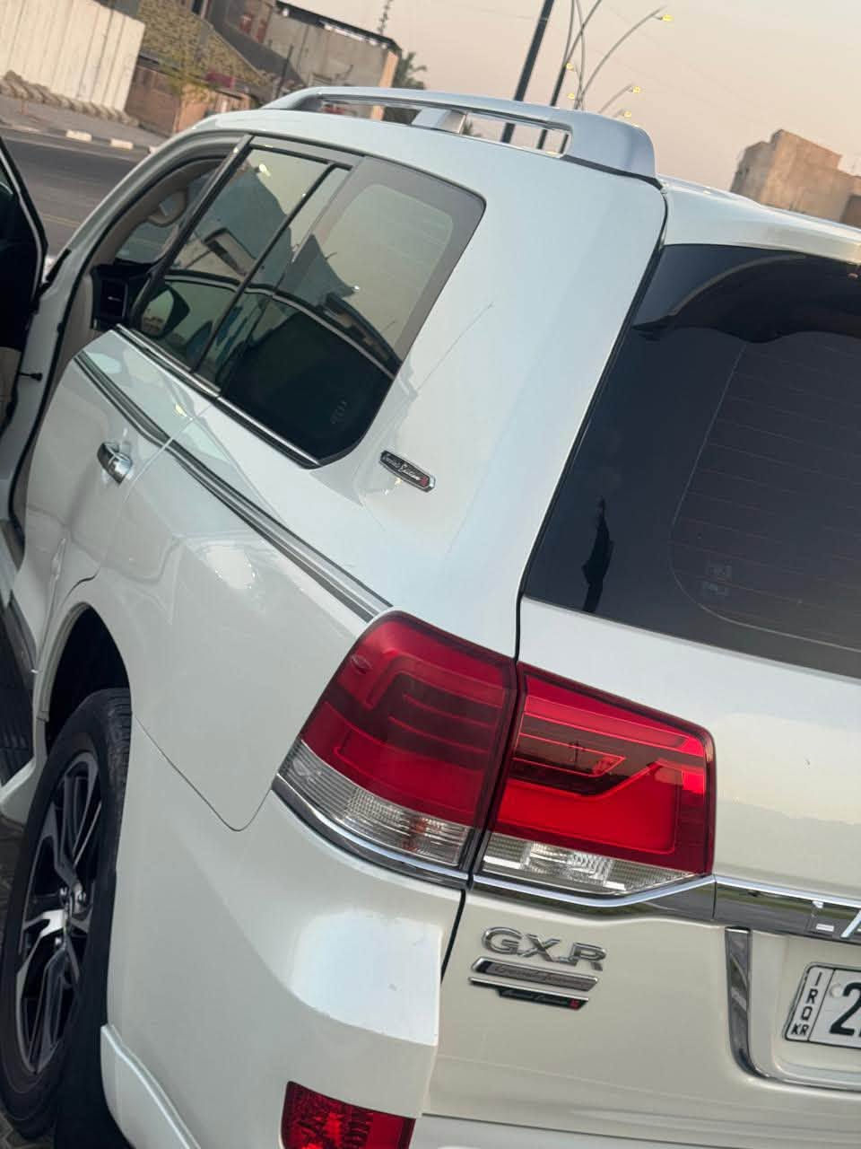 ‏Land cruiser GXR  2021     V8  59,000km‏
Grand turing
لاندكروزر 2021  ساز باب أول بشرط فحس شريكة
‏‎ملاحظە : الاخوان رجائن بس بیع نقد بدون مراوس📌
أخت زيرو بل كارتون 📦📦
‏‎لاندکروزر 2021 SAS 
‏‎💎محرک 8 سلندر 
‏‎⌛️ماشي 59,000 ألف
‏‎💎 بسمطين  +سماعة بيلادي +فرشات بيلادي مجوود 

‏‎💎 مكفولة كفالة عامة من الدعامية إلى الدعامية
‏‎ 💎 بدون صبخ .بدون بارد  ،بدون رصعات ،بدون حتى شخط
‏‎دعاميات هم بدون صبغ ،رمل مابي ،لحية بدون صبخ ..بقية كلها بشرط فقط بيه بارد  شبر

‏‎🧬فول فول مواصفات
‏‎شاشة كبير لمس 5 كاميرا حاسة رادارات
‏‎كاميرات 3 شاشات سيلاد فتحة سقف 
‏‎كشن جلد كشن كاراباي شحن موبایل  8 اريباك تبريد مركزية
‏‎بصمة تشغيل عن بعد باب جاك سلاجة ليد زينون 
‏‎تحكمات ستيرن دبل فوليوم فورويل هوك
‏‎سيارة بها 2 بصمة من شركة جديد جدأ 
‏‎سيـارة عل نظافتها احسبها صفر زيرو

💎 تخم تاير دنلوب الاصلي

‏‎ 💎محرك كير بشرط مامفتوح
‏‎سيارة حيل نظيفة كلشي عل بلاد لوك
‏‎سنوية  كلشي جديد مدفوع لـ2031
‏‎باسمي السنوية بشرط تحويل و غرامه 
‏‎سيارة مابيـها دينار مصرف كامل من كل نواحي
رقم أربیل 
‏‎السياره ب اسمي /تحويل  نفس اليوم 
‏‎📍مكانك / دور الضباط

🔴ملاحضه /مغلفه bbf نانو كل السياره
🛑 السعر 565
بيه مجال حك الجيه
الهاتف: ***********
