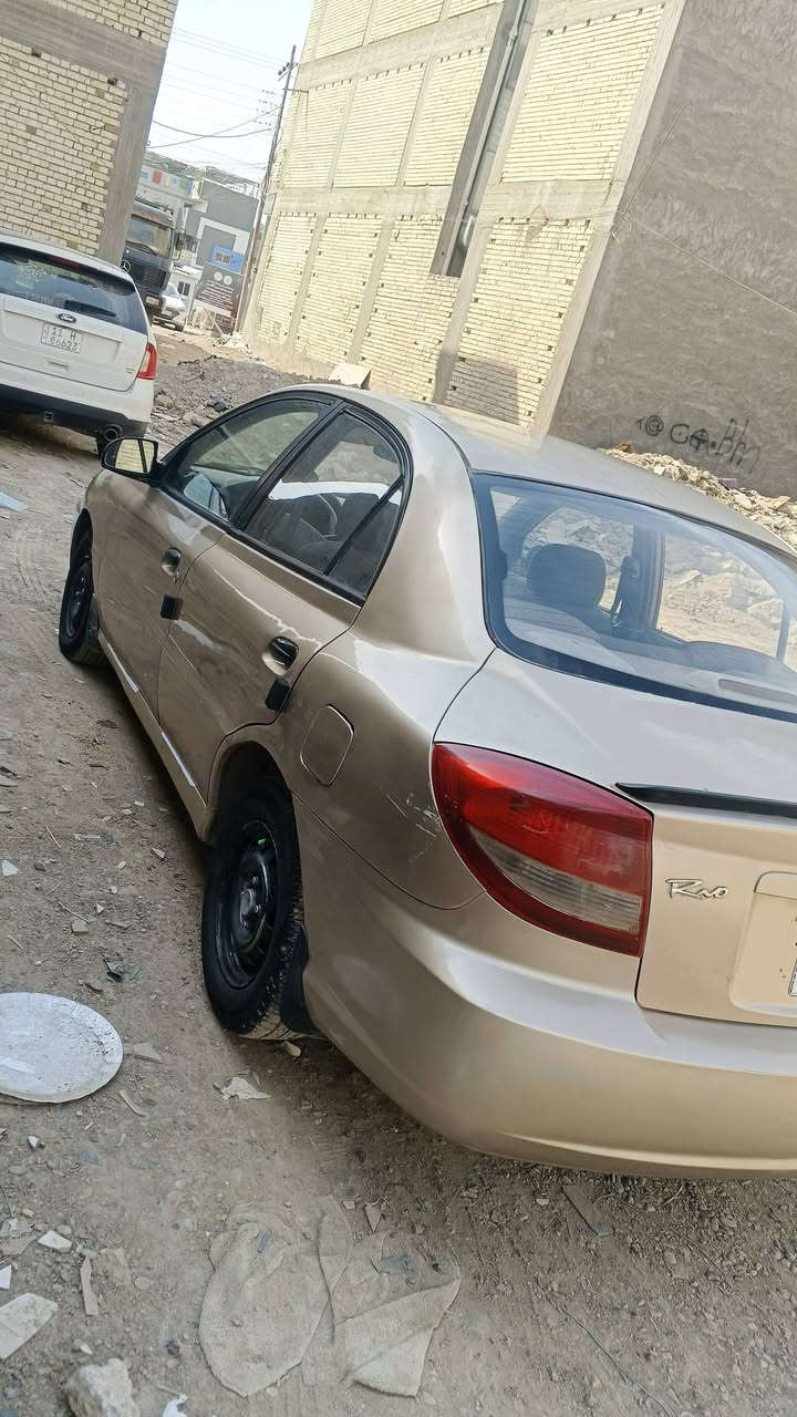 كيا ريو • ٢٠٠٤ • رقم بغداد