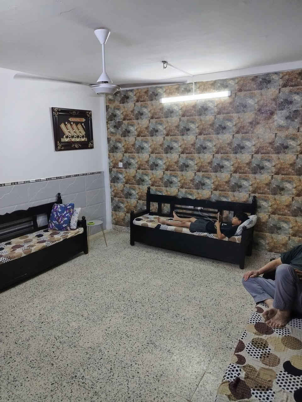 بيت البيع ابو غريب الشهداء قرب جامع ريان بيت نضيف كلش مساحته ١٢٥ متر غرف نوم عدد ٣ وحده جوه ثنين فوك خدمات ***********
وانساب
بيت البيع ابو غريب الشهداء قرب جامع ريان بيت نضيف كلش مساحته ١٢٥ متر غرف نوم عدد ٣ وحده جوه ثنين فوك خدمات ***********
