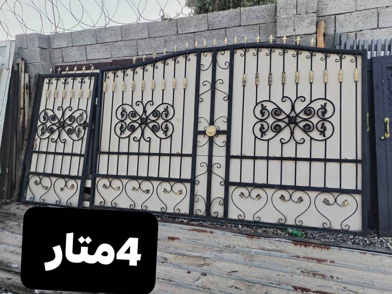 أبواب حوش سلايت عدد 2 للبيع الاستفسار 👈📞 ***********
