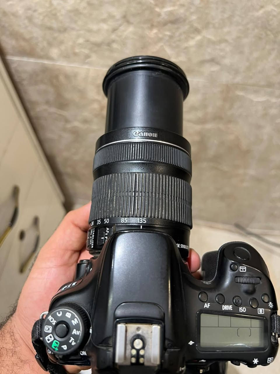 كامره كانون D70 ويايه شاحنه بطاريه عدسه نظافه 95 التواصل ***********
