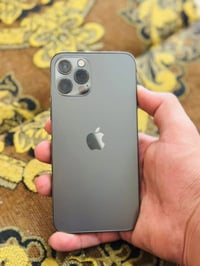 آيفون 12 برو • ٢٥٦ • بطارية ٨٧