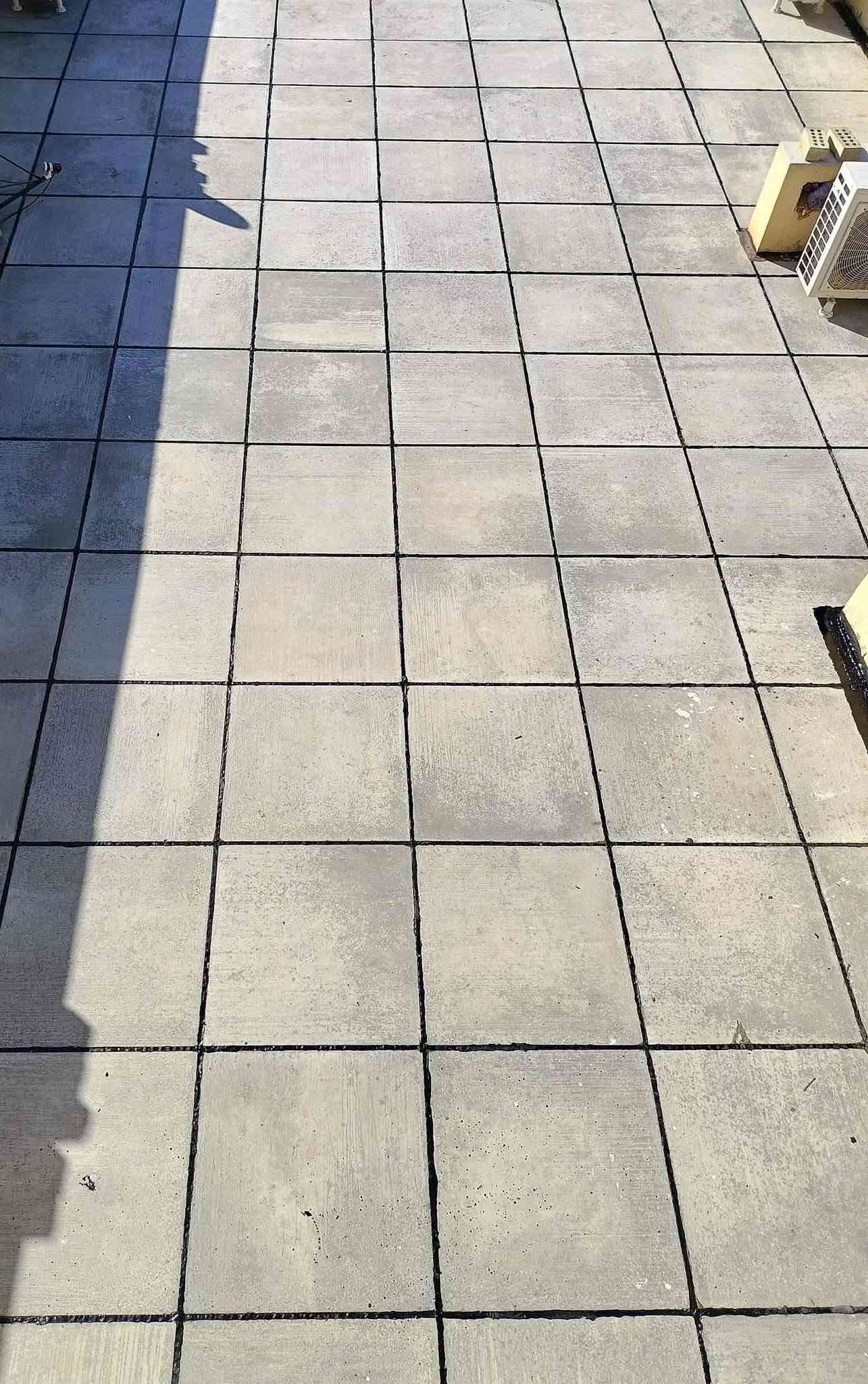 ماستك • تزفيت سطح • تطبيك شتايكر