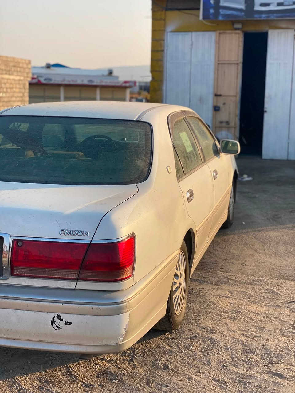 موديل ٢٠٠٢ • مكينة D175 • زينون أصلي