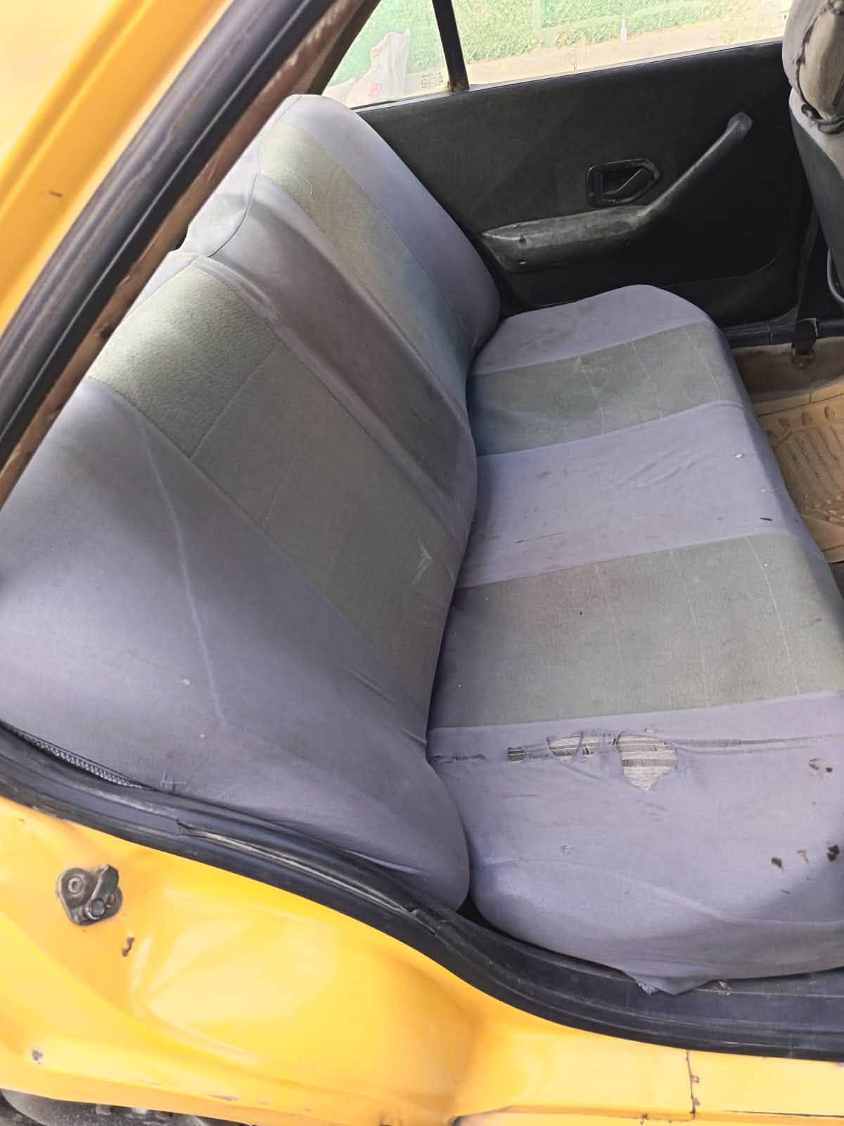 سياره جهاهز بيها شغلات بصيطه موديل ١٢تبريد ثلج مكينة وكير فرنسي بيها طخه جالملغ الخلفي تخم تاير باتري جديد حداديه نضيفه***********. مكلف بلنشر للاستفسار الاتصال مكاني البياع السعر ٣٣ وبيه مجال
