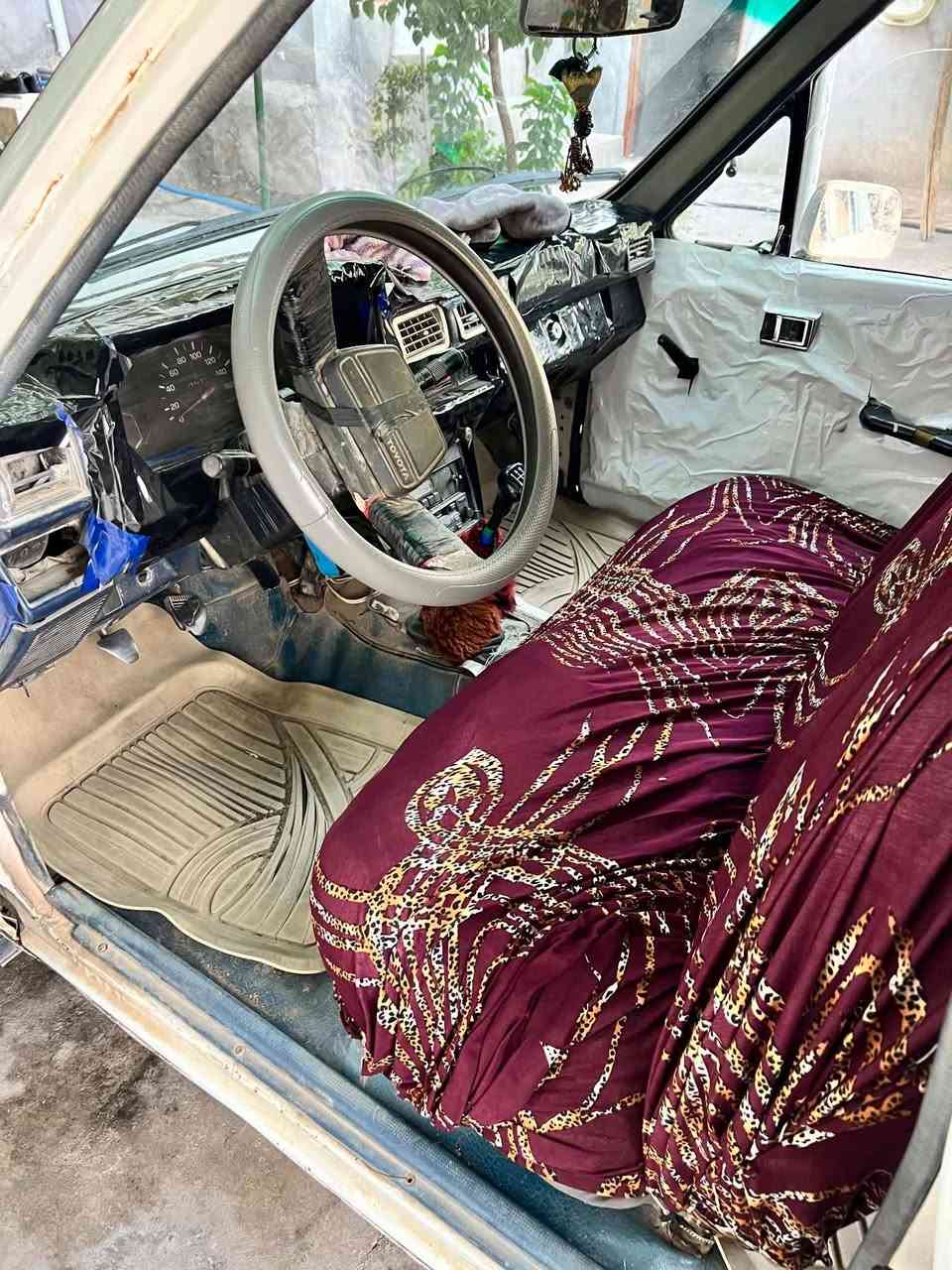 سەرەتا بەناوی خوا....
ئەم توێتا بۆفرۆشتن 25گەڵا
4وای 6گێڕی پێش دیسک بەشەرتی سەنەوی کارتی زانیاری
***********
***********

