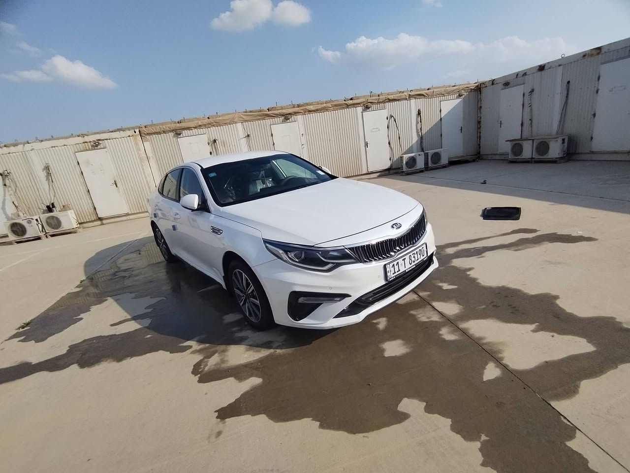 السلام عليكم كيا اوبتيما  خليجي مديل ١٩ شركه دوليه حساس مامي خلفي شاشه كامره  ماشيه ١١٥ محرك ٢٠٠٠ دوش  تبريد سياره كله جاهزه بسمي رقم بغداد *********** مكان واسط  لسعر ١٧٥ وبيه مجال سونار بلمنشور
