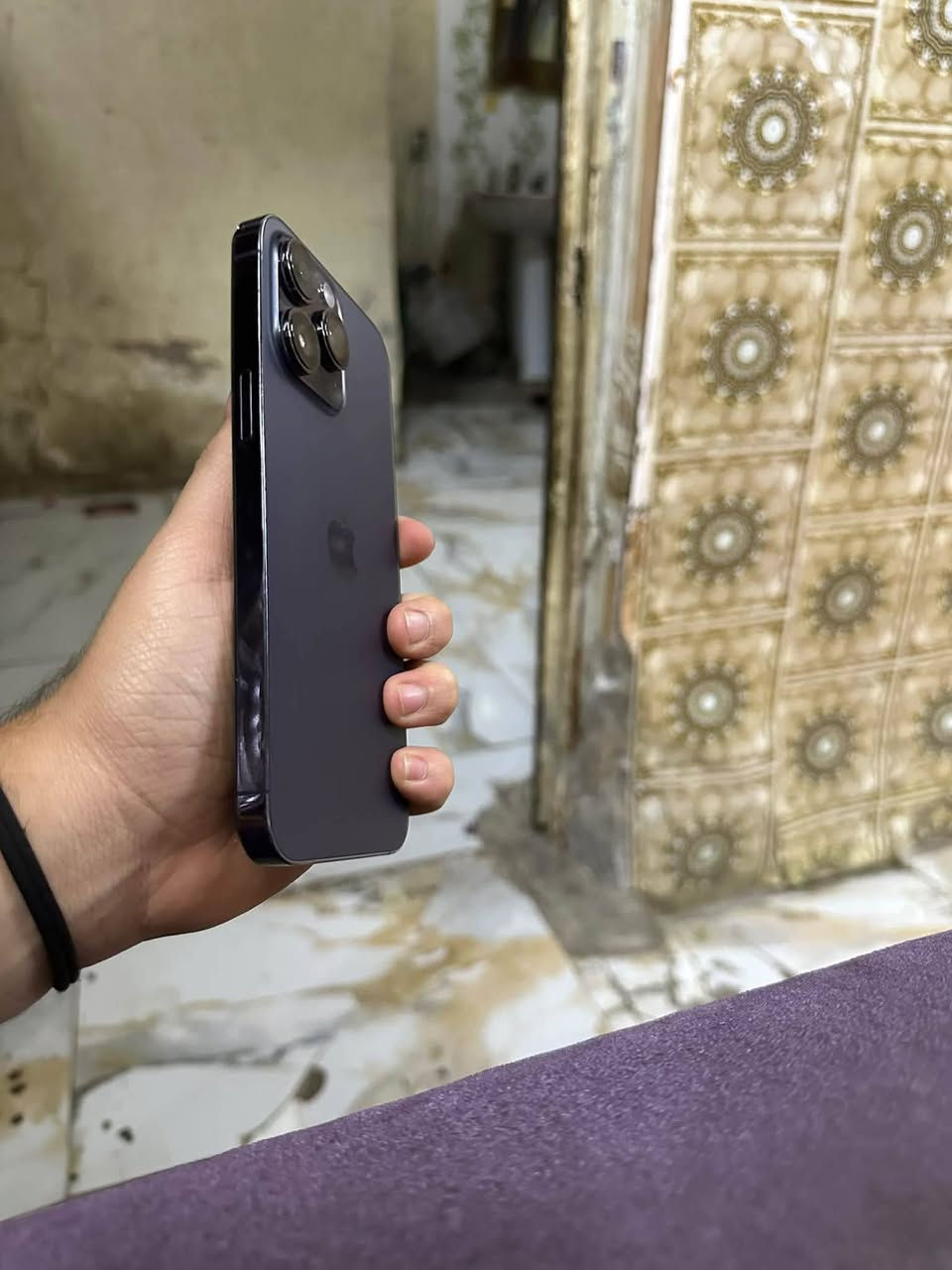 آيفون 14 برو