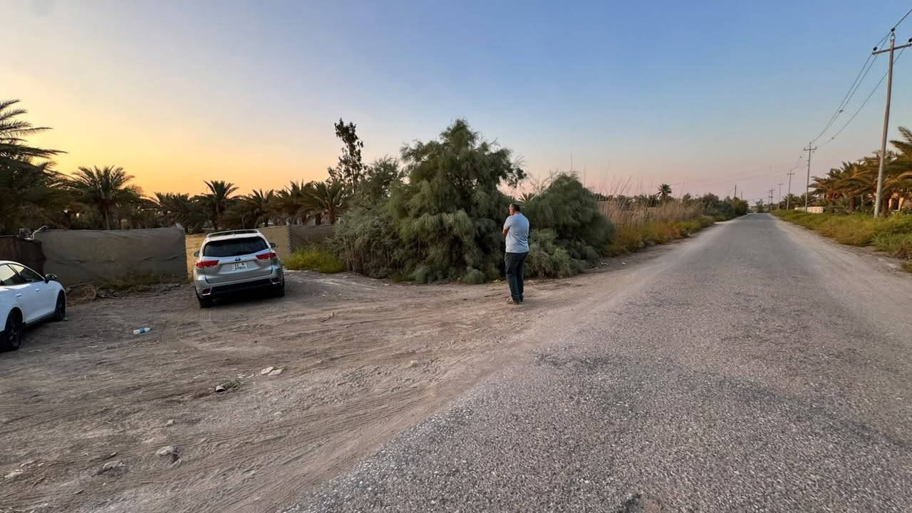 ✅سلام عليكم اخوان 2000متر سنتر عله تبليط 
✅بيه مي اساله وكهرباء ومي سقي ومسيجه Brs

طابو زراعي سند 25 تحويل مباشر 📝

الموقع خلف جامعة ناحية ابراهيم الخليل 

لمعرفه السعر وباقي التفاصيل اتصل وتدلل ***********احمد التميمي
