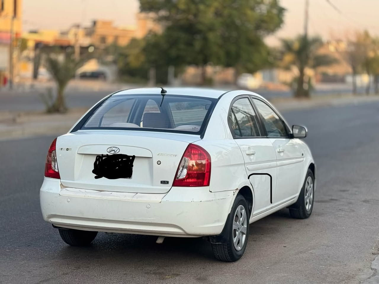 سلام عليكم
للبيع اكسنت خليجيه 2011
محرك 1600 دوش
مكفوله من صبغ والتبديل فقط بيها طخه باب لخلفي وبارد بجاملغ الخلفي مئشر عليه 
ماشيه 93 حقيقي رقم بغداد جديد بسمي 
تخم تاير محرك وكير مكفوله 
***********
بغداد الكرخ
سعر 92
