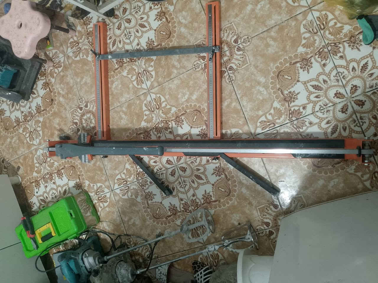 متوفر • واتساب • بالخدمة