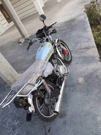 ٢٠٠ سيسي • موديل 24 • شاشة لمس