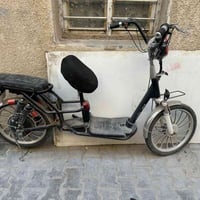 دراجة شحن • تحتاج شد بطاريات • كهربائيات شغالة