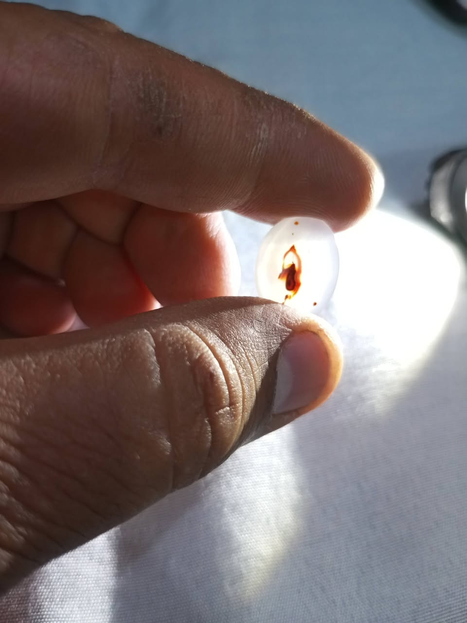 حجر مصور للبيع على هذا رقم واتساب ***********
