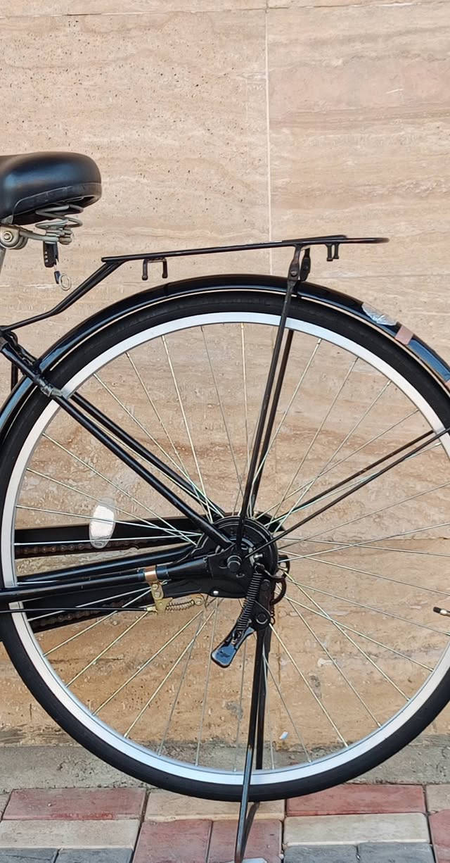 السلام عليكم ورحمة الله وبركاته 🌹
🚲 دراجة هوائية للبيع
🇯🇵 باله ياباني أصلي
📏 الحجم 27
⚙️ 
✨ نظافه 95
📍 العنوان: كربلاء – طويريج
🚚 تتوفر خدمة توصيل إلى جميع محافظات العراق
📩 للاستفسار أكثر: خاص
📞 أو على الرقم: ***********
