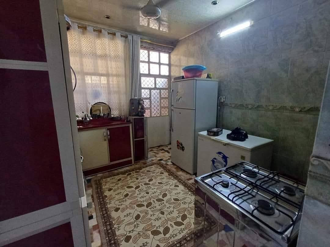 دار للبيع.
المساحه١٠٠ متر ٥×٢٠ 
منطقة الحسينيه السكلات العشرة الاف على شارع ٢٠
الدار عباره عن اربعة مراحل.
الاتصال على هذا الرقم او المراسله خاص.
***********

@إشارة
