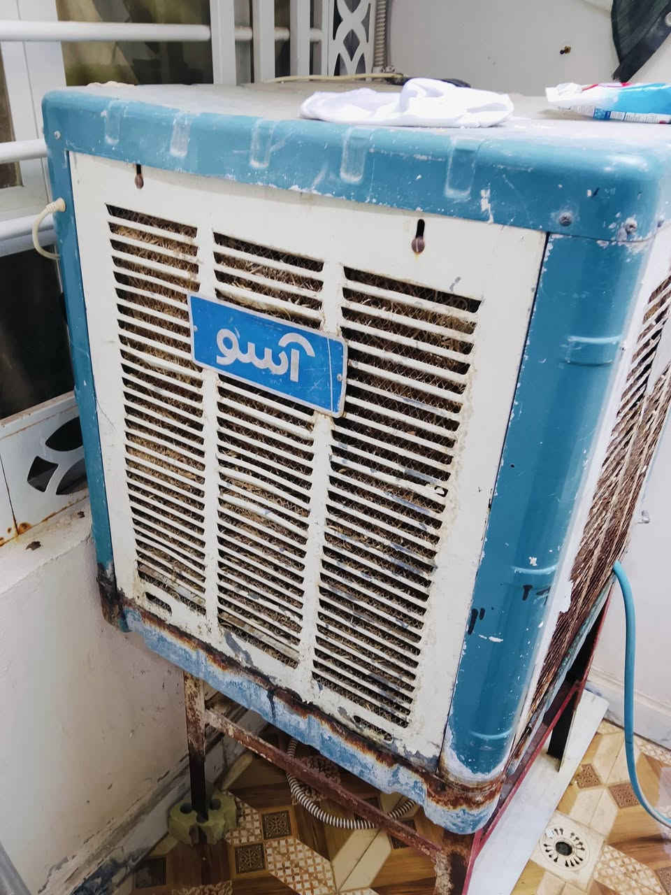 مبرده للبيع شغاله غراضه كامله تأخذه بس اتشغل هذا رقمي ***********
