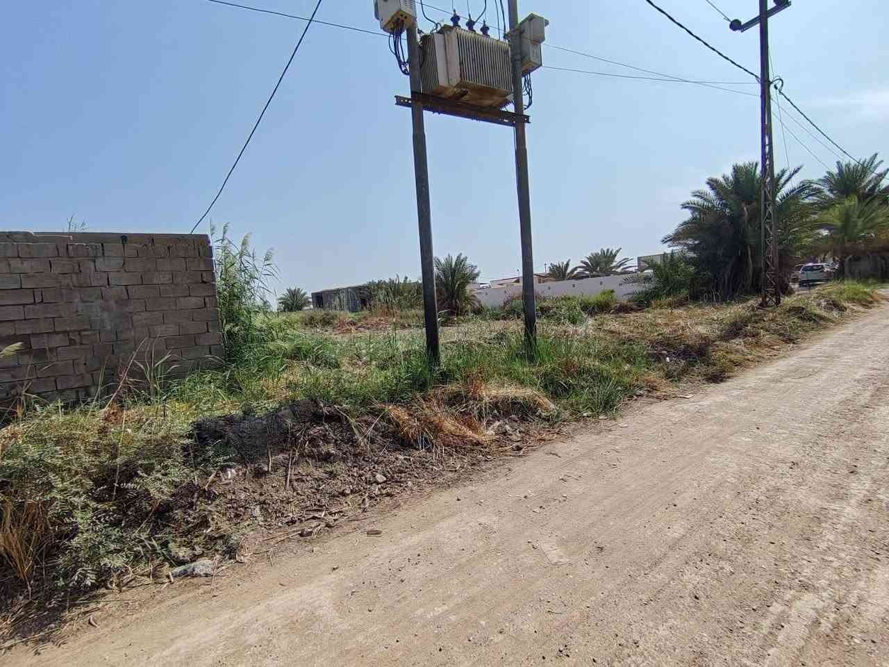 أرض • ٤٠٠م • صيطرة سيد أحمد