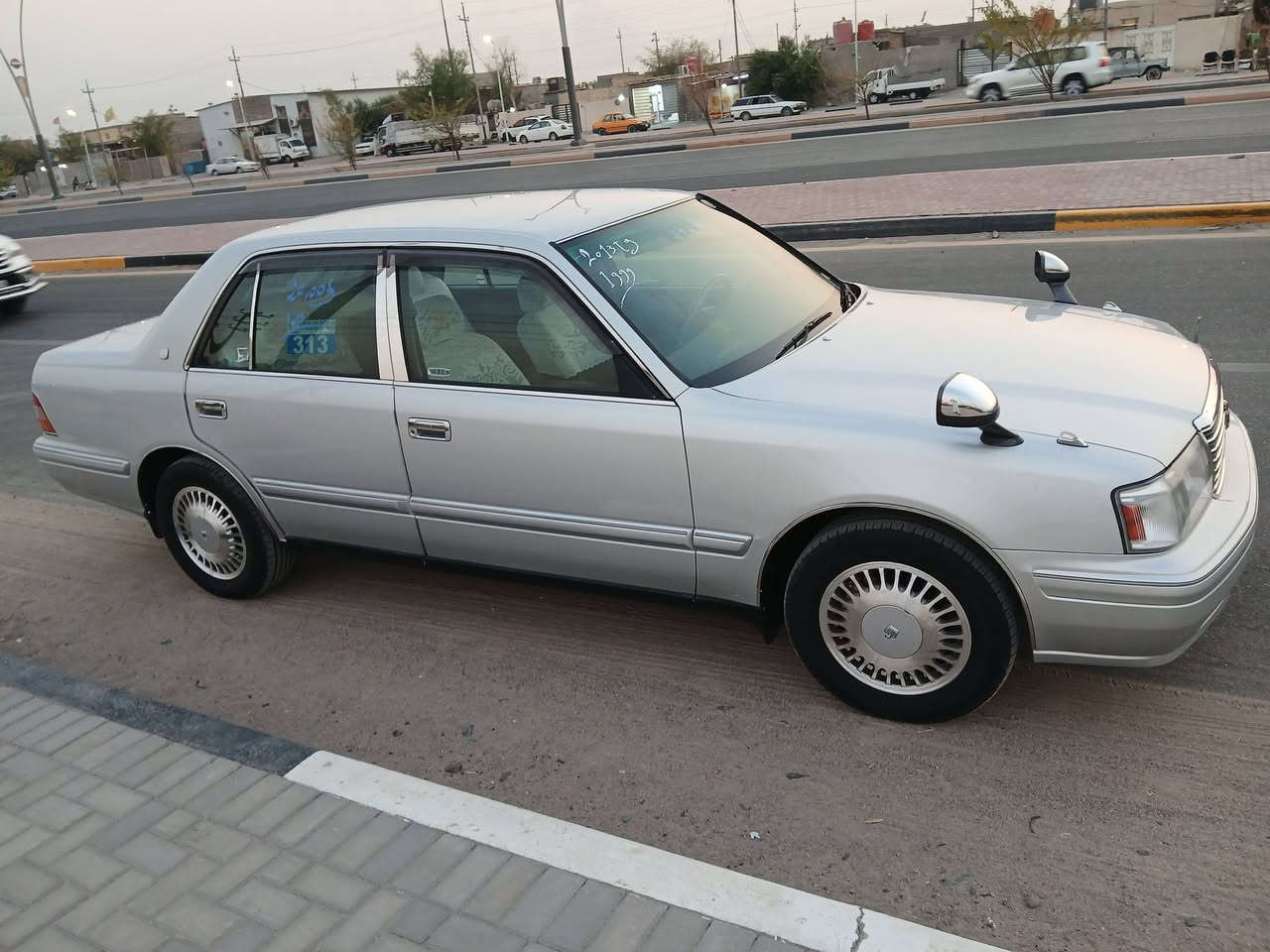 سلام عليكم سياره راس الثور موديل 1999 بيه رقم مصحح بل شاصي مكفوله من الكص والضربه تبريد شغال سياره حداده جديده سياره خمس دكم اصل العنوان بصره زبير.  السعر 90 بيه مجال.   الرقم ***********
