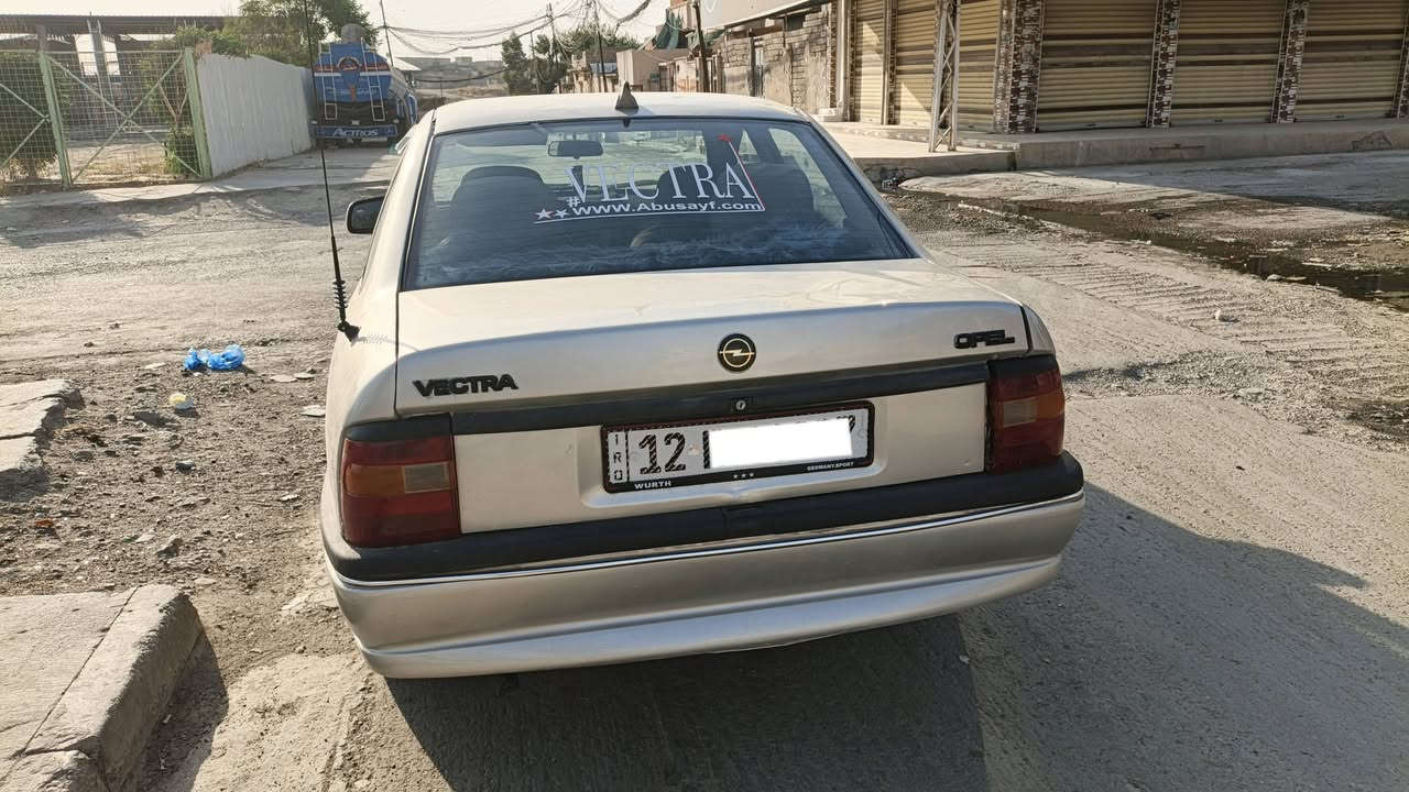 اوبل فكترا موديل 1990 حجم 16 مكينه وكير شرط طخم جديد
وايرمينه شغال كامل هزة جديدة شرط الوكالة و التحويل 
السعر 37 و بي مجال للاتصال *********** واتساب ايضا
