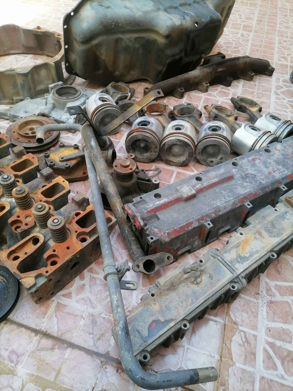 قطع غيار • للبيع