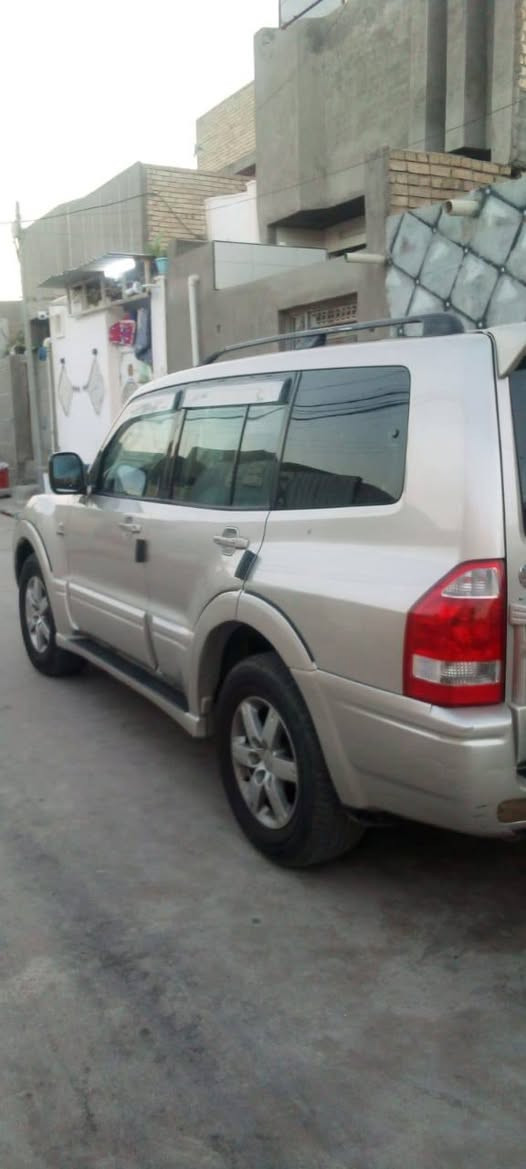 السلام عليكم باجيرو موديل 2006بيهه صبغ حزام سبعه راكب رقم بغداد تحويل محرك 3800 مكان ناصريه سعر 90ستفسار عل الرقم انه مكلف بنشر ***********
