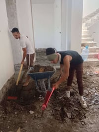 كادر عمل • معدات جاهزة • تنظيف بيوت