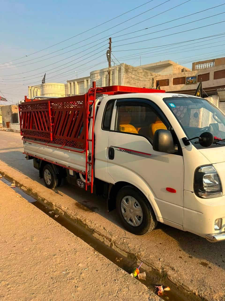 سلام عليكم مسكر 7كير موديل 2020مكفولة كفالة عامة تحويل مباشر رقم بغداد ملاحظة المحجر مو وية السيارة باقي التفاصيل اتصل ***********
