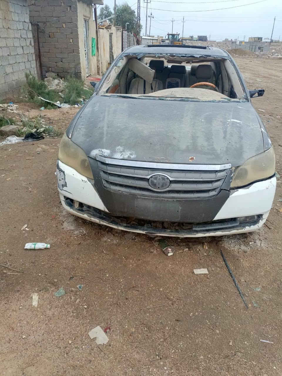 افلون الفين وسبعه رقم بغداد صدامي مكاني ناصريه مركز *********** متروكه صار فتره
كير ومحرك سنويه كارتونيه راعيه ماندله ٢٤ وبيه مجال
