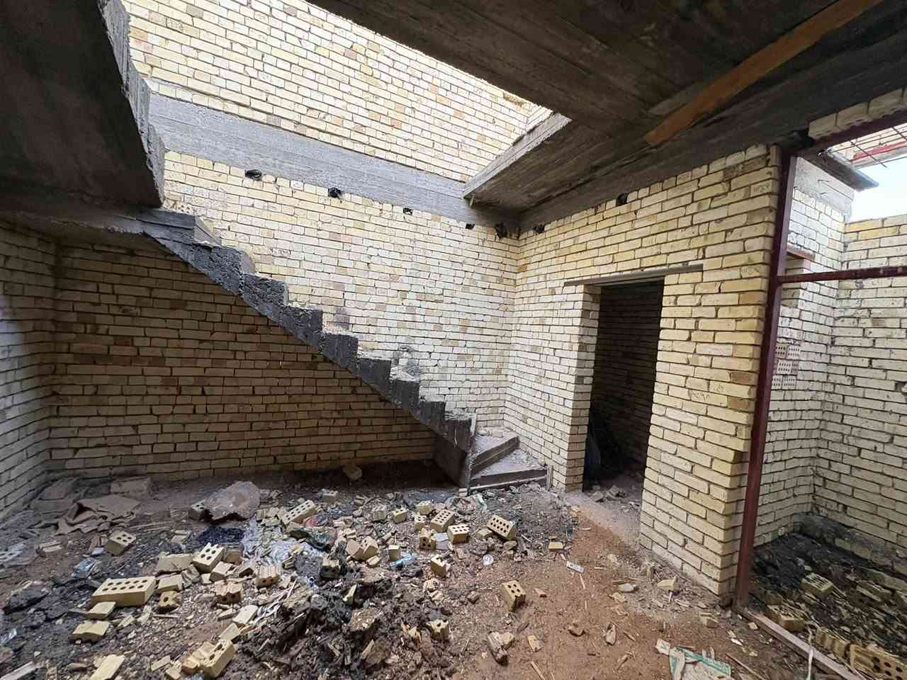 هيكل دار • ٤ غرف • ١٠٠م