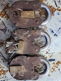 بغداد • متاح • رخيص