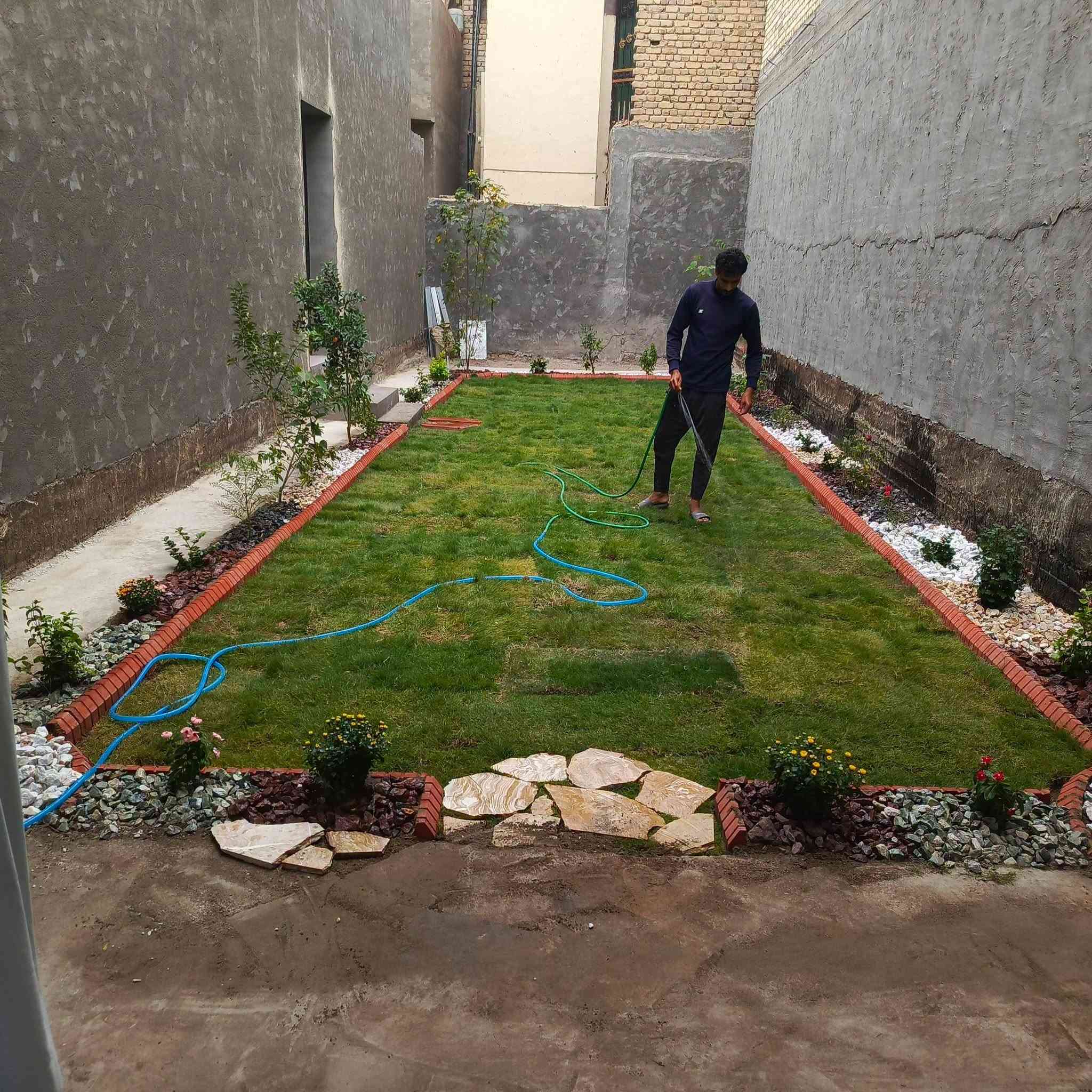 القاسم • حديقة • متابعة مجانية