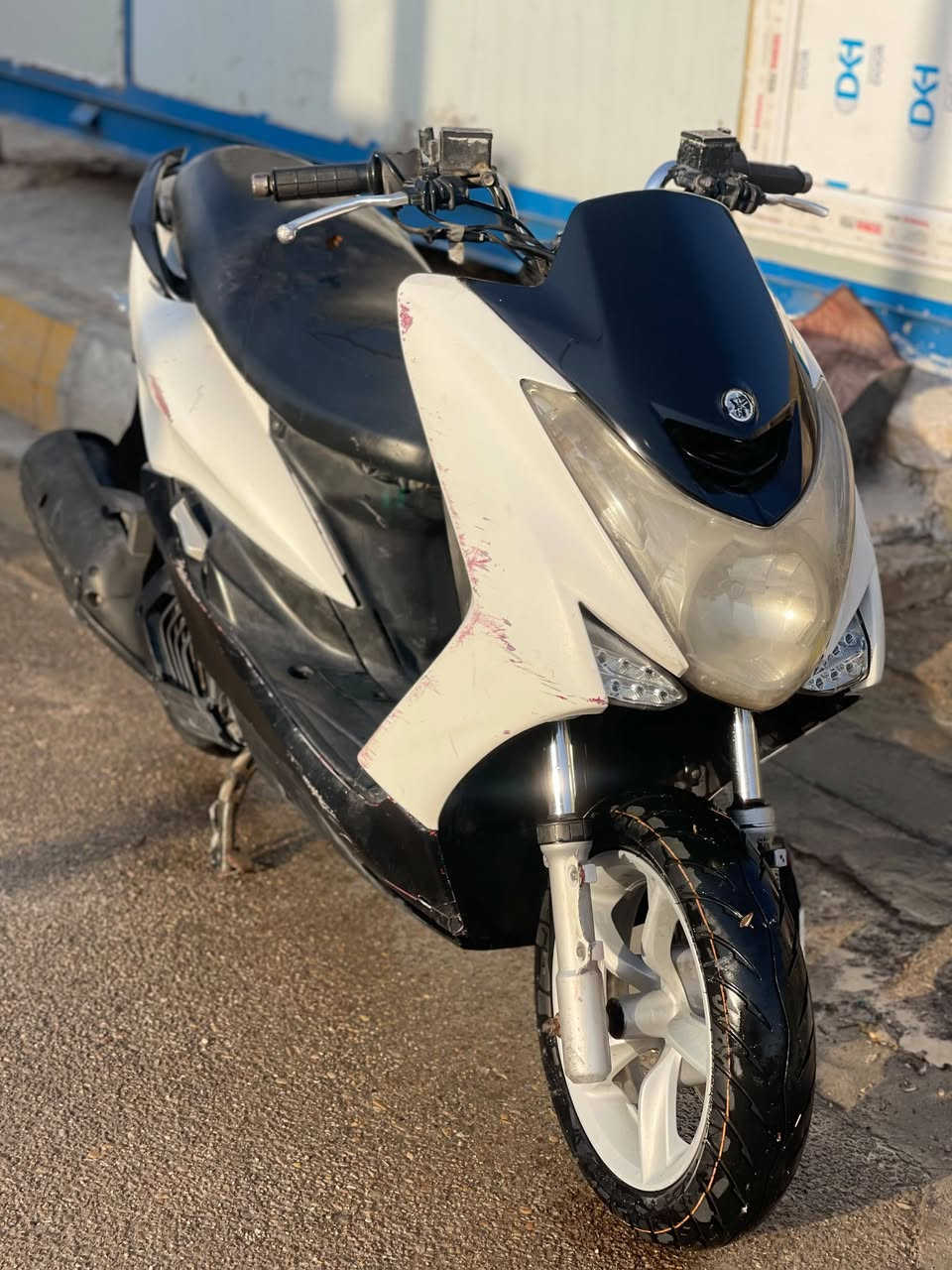 سلام عليكم ماجستا إس مطلعها حاويه مفتوحه مره وحده بيدي لباقي كله مكفول السعر ٨٠٠ وبيه مجال حك لديه المكان زيناويه قرب جامعه صادق ***********
