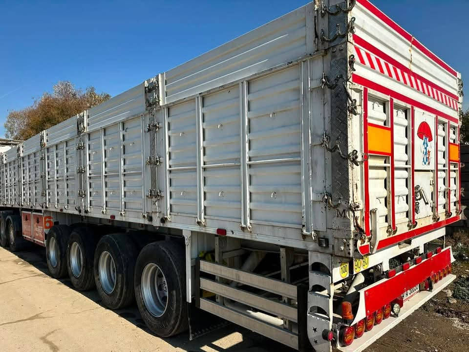 ‏عربانة للبيع تريلا عراق موديل 25 السعر ٢٤٥$ ***********
