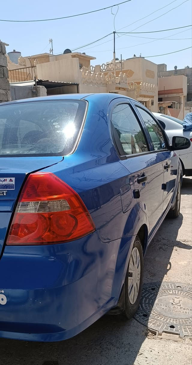 اڤيو موديل 2008 وارك كوري 
السيارة كلين بدون حادث بدون صبغ  
محرك وكير شرط كير عادي , طخم تاير جديد صدر امامي وخلفي كله جديد ، تبريد ثلج ❄️+ تدفئة ، شاشة اندرويد 
السيارة جهازة من كلشي 
العنوان : الموصل 
*********** متوفر واتساب

