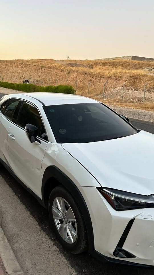 للبيع فقط بدون مراوس
لكزس ux250h
2022
مكينة 2000 هايبرد
لون ابيض
رقم بغداد
ماشية 36 الف وقابل للزيادة
المواصفات
بصمة
تدفئة كشنات
صندوك كهربائي
حساسات امامية خلفية
كامرة خلفية
كشنات كهربائية
كشنات جلد
عداد ديجتال
3 وضعيات ايكو نورمال سبورت
حادثها 
صندوگ مبدل نفس اللون بلادي تفصيخ
والجاملغ مصبوغ
السعر 210 وبيها مجال
مكان السيارة اربيل
للاستفسار ***********
