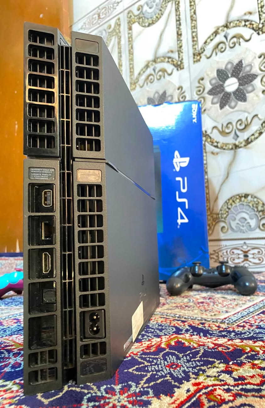 Ps4 fat لامع
نظام ١١.٠٠ تهكير متصفح لا فلاش ولا فيو ولا قرص بنسبة 💯 الاستقرار كل شي واضح امامكم ..
ذاكرة نصف تيرا .. الجهاز لوك ستيكر مامفتوح ابدا كله شغال 
للأمانة من تلعب المروحة يعلى صوتها اما كتأثير وحماوة طبيعية فأنت بكيفك اذا تريد تبدل معجونه
ملحقاته جوستك عدد اثنين 
واير اج دي واير كهرباء واير شحن جوستك
العابه :
Pes21
Pes2007
Pes26
Battlefield 1
Ghost
Need for speed
Gta5
مكاني بغداد كمالية 
***********
 السعر ٢٣٥ نهايته
