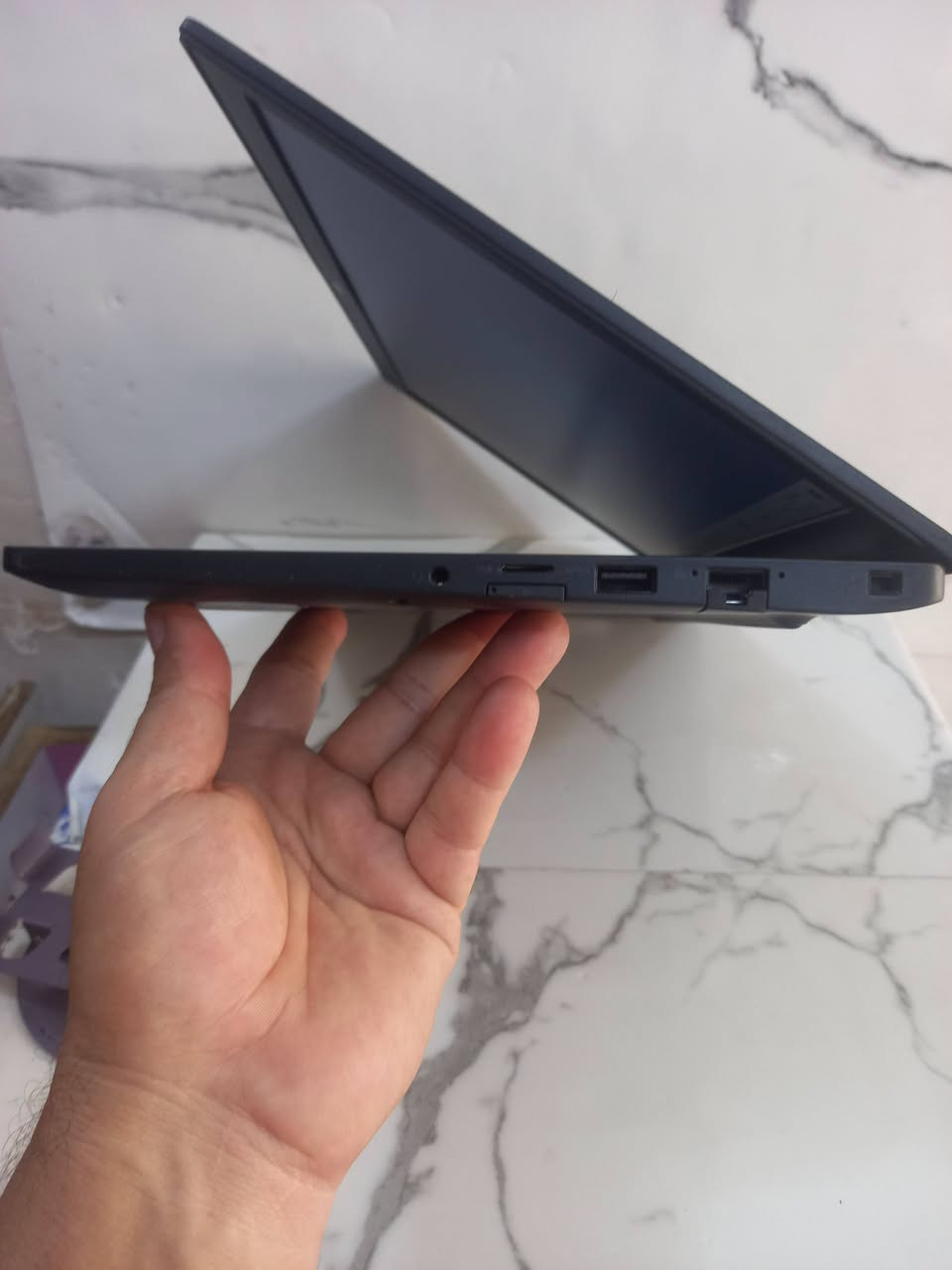 لابتوب دل 7480 dell
المعالج كور اي 5 الجيل 6
الهارد    256 ssd 
الرام 8.  ddr4 
كارت الشاشة  4  شير 
حجم الشاشة  14 
الشاحنة اصلية 
يحتوي على منفذ تايب سي للشحن او نقل البيانات
نظام التشغيل ويندوز 10 عربي انكليزي 
الملحقات شاحنة وجنطة 
السعر  190
***********
***********
يوجد توصيل

متوفر 
تتوفر مجموعة لابتوبات بأسعار مناسبة ومواصفات

نص مكتوب في الصور:
- About Your PC is monitored and protected. See details in Windows Security Device specifications Device name DESKTOP-T5RT2CS Processor Intel(R) Core(TM) i5-6300U CPU @ 2.40GHz 2.50 GHz Installed RAM 8.00 GB (7.89 GB usable) Device ID 1D609802-1144-414D-BE41-87BAACCF46AB Product ID 00330-51182-94916-AAOEM System type 64-bit operating system, x64-based processor Pen and touch No pen or touch input is available for this display Copy Rename this PC
- Task Manager File Options View Processes Performance App history Startup Users Details Services Short CPU 1% 1.24 GHz Memory 2.0/7.9 GB (25%) Disk 0 (C: D:) SSD 1% Wi-Fi Wi-Fi S: 0 R: 0 Kbps GPU 0 Intel(R) HD Graphics 520 0% CPU Intel(R) Core(TM) i5-6300U CPU @ 2.40GHz % Utilization 100% 60 seconds 0 Utilization 1% Speed 1.24 GHz Base speed: 2.50 GHz Sockets: 1 Cores: 2 Processes 154 Threads 1511 Handles 53742 Logical processors: 4 Virtualization: Enabled Up time L1 cache: 128 KB 0:00:52:44 L2 cache: 512 KB L3 cache: 3.0 MB Fewer details Open Resource Monitor ENG
- Task Manager File Options View Processes Performance App history Startup Users Details Services CPU 3% 1.13 GHz Memory 2.0/7.9 GB (25%) Disk 0 (C: D:) SSD 2% Wi-Fi Wi-Fi S: 8.0 R: 88.0 Kbps GPU 0 Intel(R) HD Graphics 520 0% Disk 0 (C: D:) SAMSUNG MZVLW256HEHP-000L7 Active time 100% 60 seconds Disk transfer rate 0 100 KB/s 60 seconds 0 Active time 2% Average response time 5.1 ms Read speed 36.2 KB/s Write speed 185 KB/s Capacity: 239 GB Formatted: 239 GB System disk: Yes Page file: Yes Type: SSD Fewer details Open Resource Monitor here to search ENG 1:21 AM 9/22/2026
- Task Manager File Options View Processes Performance App history Startup Users Details Services GPU Intel(R) HD Graphics 520 CPU 1% 0.93 GHz Memory 2.0/7.9 GB (25%) Disk 0 (C: D:) SSD 0% Wi-Fi Wi-Fi S: 0 R: 0 Kbps GPU 0 Intel(R) HD Graphics 52 1% 3D 1% Copy 0% Video Decode 0% Video Processing 0% Shared GPU memory usage 3.9 GB Utilization 1% GPU Memory 0.1/3.9 GB Shared GPU memory 0.1/3.9 GB Driver version: 30.0.101.1338 Driver date: 1/20/2022 DirectX version: 12 (FL 12.1) Physical location: PCI bus 0, d... Fewer details Open Resource Monitor Type here to search 1:22 AM 9/22/2026