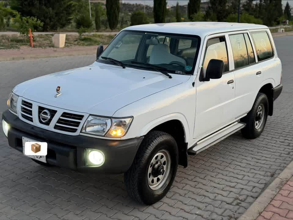 نیسان پاترۆل

٢٠٠٢ ی ناوسپی

لایت و عەتەر و دەعامی بیلاد

سالنسای بیلاد

دوو پەلە بۆیاخی هەیە

بێ زەربە و بێ ناو

تا بلێی سەیارەیەکی جوانە

تەقیوی نیە

٤ تایەی لۆکی لەژێرە

ناوی وەک شەریکە ماوەتەوە

سەنەوی ٢ مانگە بەسەرچوە

بەشەرتی تەحویل و غرامە

هەموو گیانی بەشەرت یەک دینار مەسرەفی تیا نیە

بۆ زانیاری زیاتر پەیوەندی بکە
بۆ نرخ کۆمێنت

*********** السليمانية, العراق
