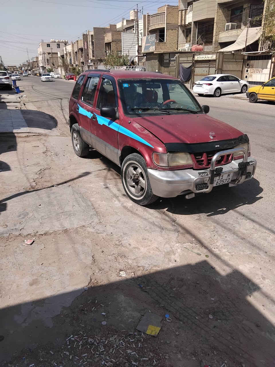 اخوان سلام عليكم كيا سبورتج موديل 2000....السعر 38ورقه وببها مجال بغداد انكليزي سنويه وهزه جدد فور ويل شغال كيراوتماتيك مكينه بلاديه ٢٠٠٠ مسكر تبريد شغال سياره بلاديه قماره وبنيد والجنطه بلاد رش صفاح فقط بدون ضربه قويه مكينه وكير خيرمن الله باتري جديد صدرها تعبان فقط كهربائيات فول كلها شغاله بس طوافه البانزين موزينه زتلباقي كله شغال سنتر لوك جام اشاير لايت فول  بغداد العبيدي  واتساب *********** ومصورها مقطع فديو بي كل التفاصيل راسنلي واتساب ادزه الك
