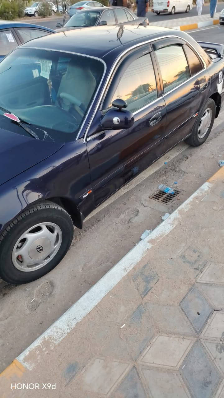 سوناتا ٩٥ • محرك جيد • بدون ضربة