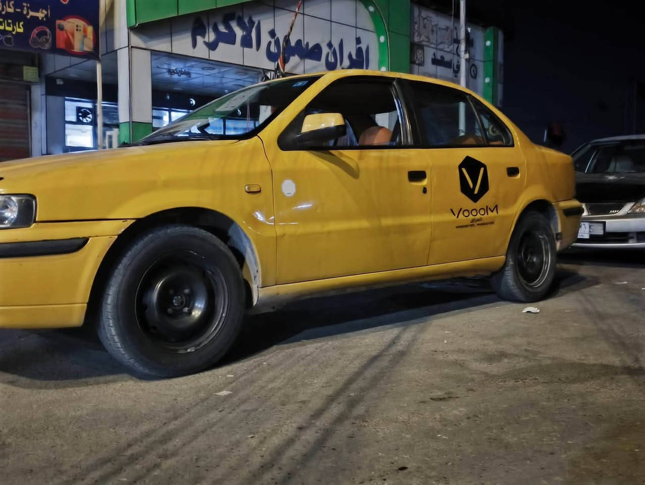 سمند ٢٠١٢ بيع و مراوس
و قيم بلي يرضي لله 
سياره جهازه من ايدك للشارع بس عوزها ترتيب (كهربياءيات)
